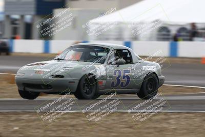 media/Nov-16-2025-CalClub SCCA (Sun) [[2975c16dfc]]/Group 4/Turn 1/